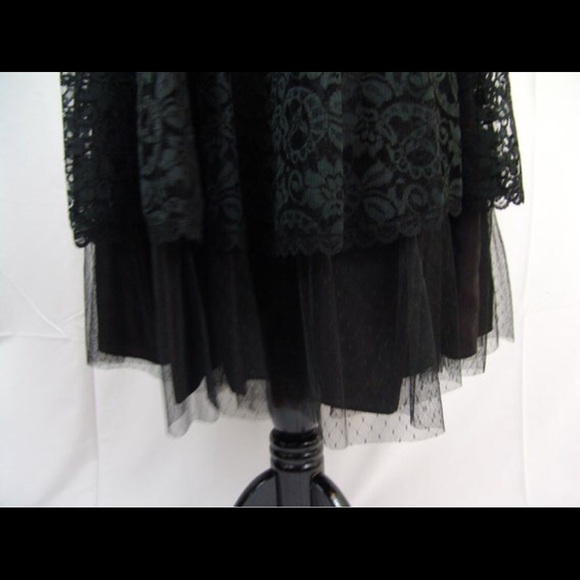 1980s Velvet Lace Dress - Picture 5 of 5